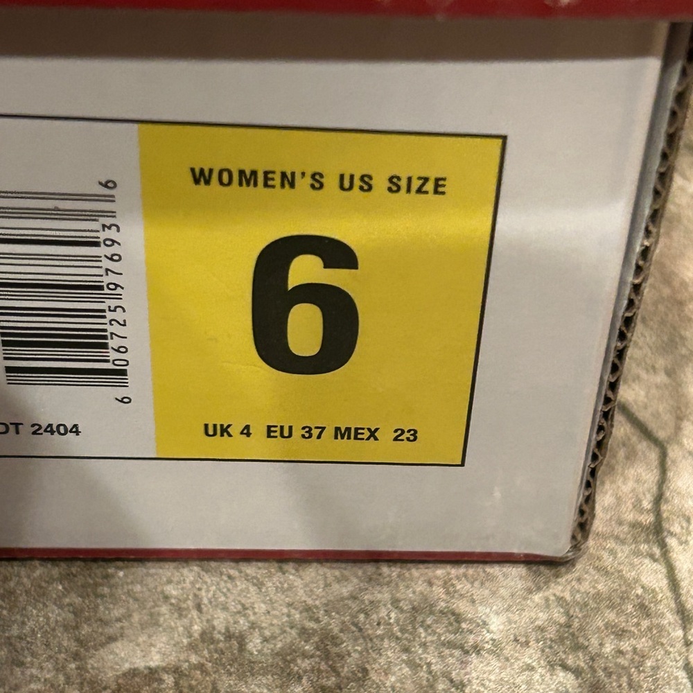 Chooka waterproof boots size 6 - Picture 3 of 3